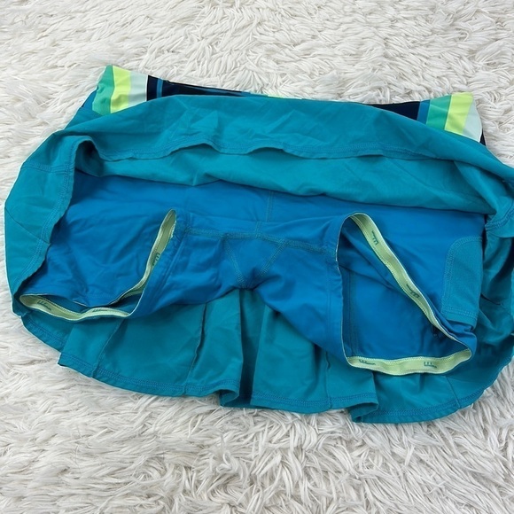 Lululemon Run: Pace Setter Skirt *4-way Stretch Surge / Assorted Stripe - Picture 5 of 9